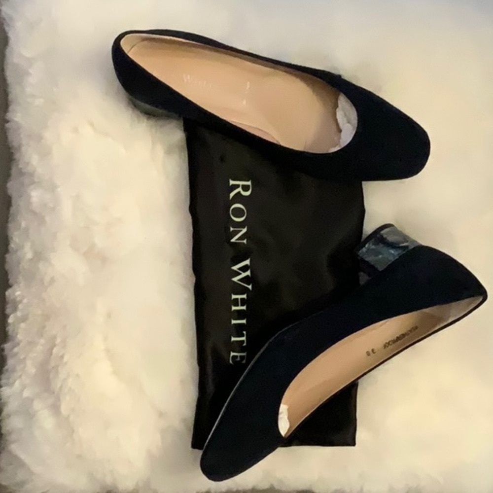 Ron White Cashmere Suede French Navy Size 38 EURO Italian Shoes - worn once!
